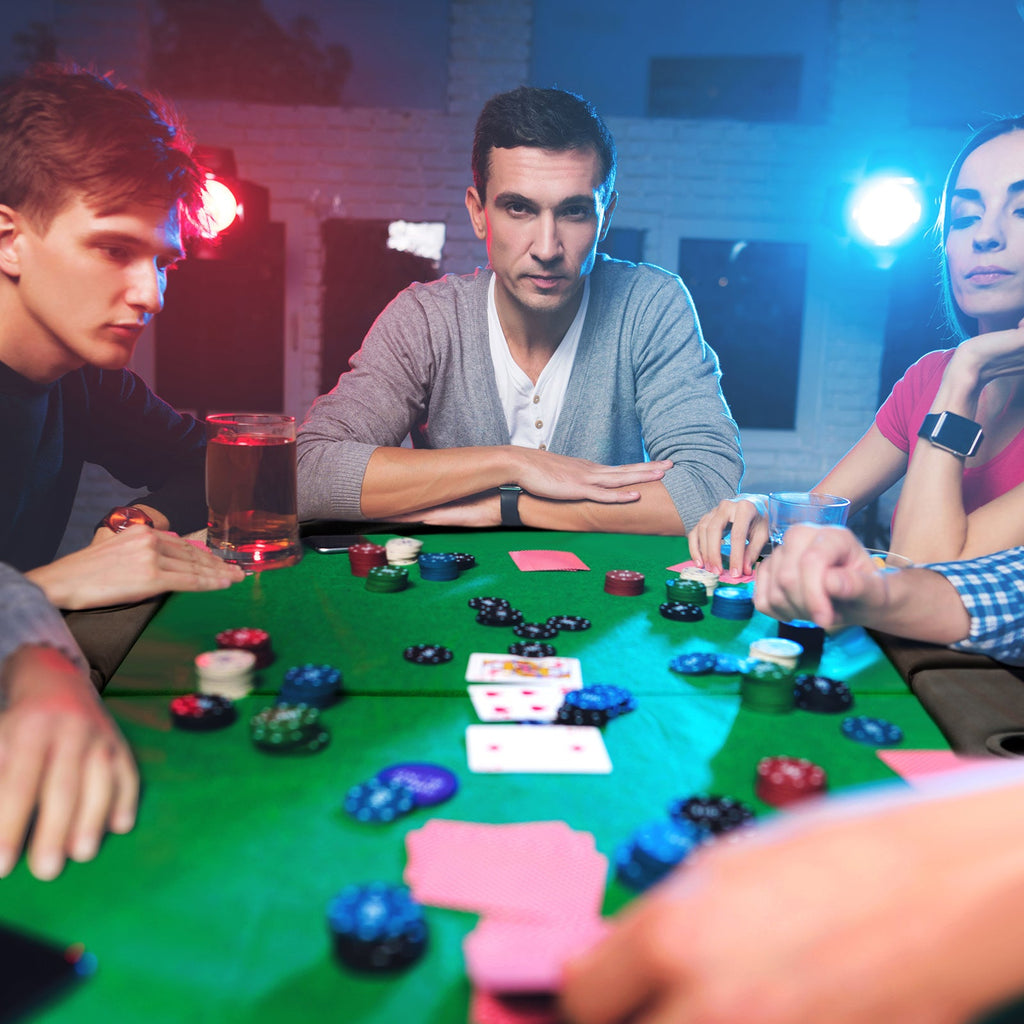Foldable Texas Hold'em Poker Table