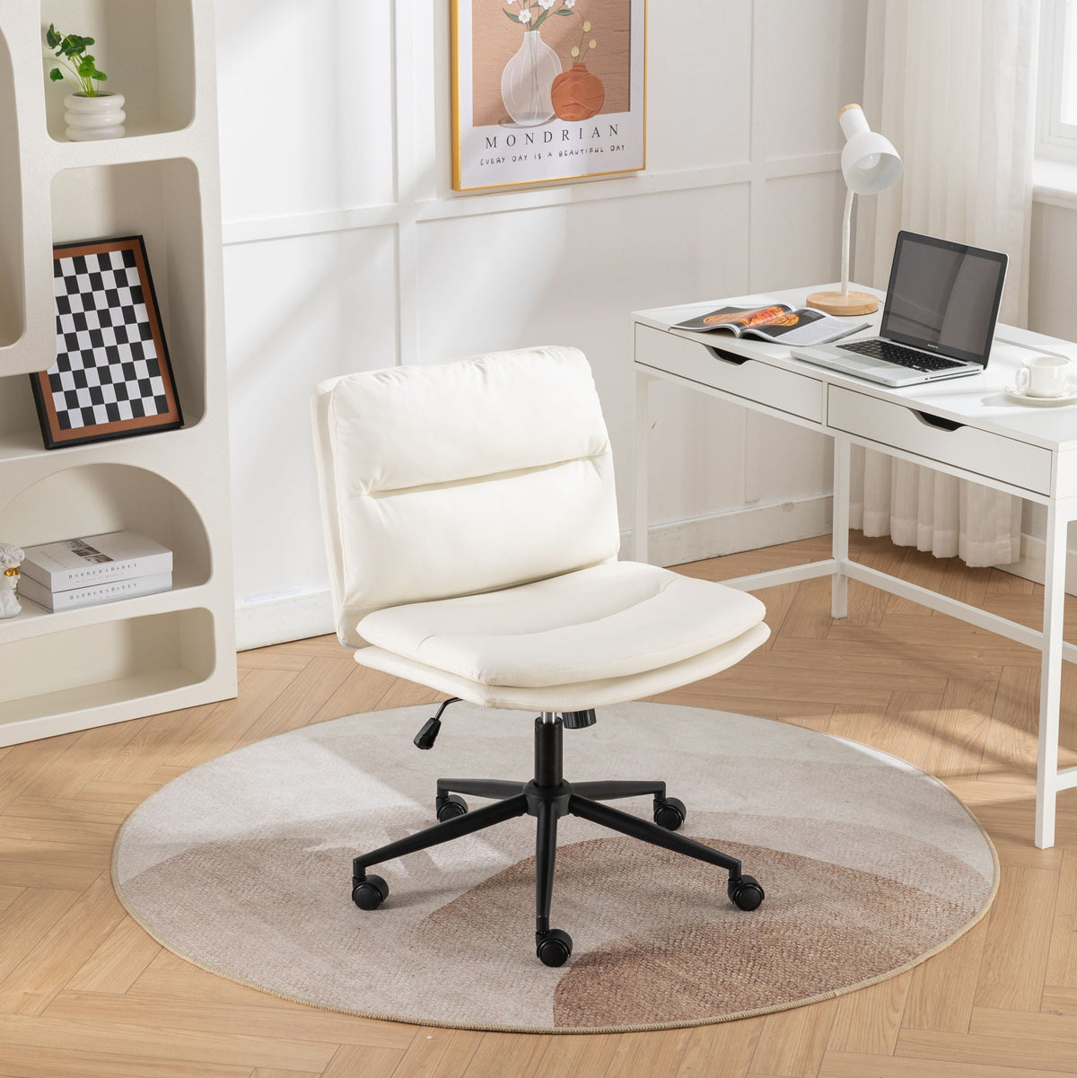 Bizerte Adjustable Wide-Seat Swivel Office Chair